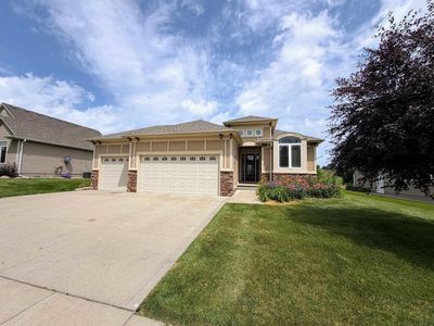 2704 Castles Gate Dr
