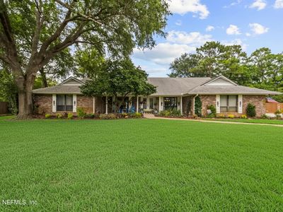 2265 MEADOW LARK Court