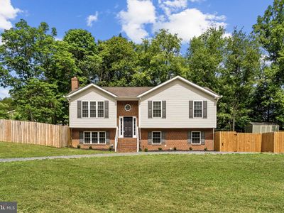 Property at 93 Chestnut Hill Dr, Front Royal, VA