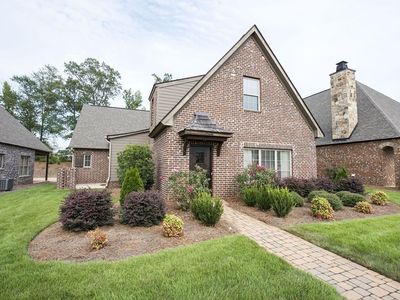 944 Starr Ct