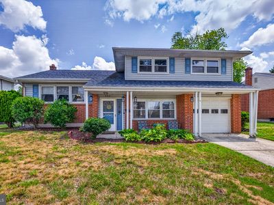 935 Janeka Ln