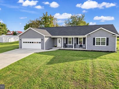 54 Autumn Dr
