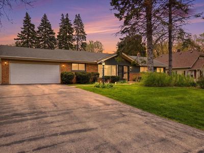 6994 N Range Line ROAD