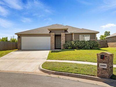 2405 Iris Ct