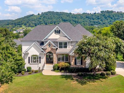 9329 Windrose Cir