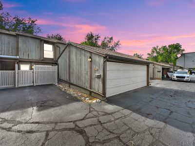 5400 S Tonalea Dr