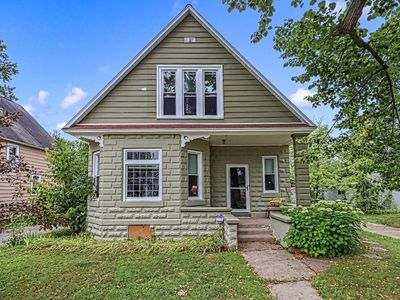 810 Randall Ave