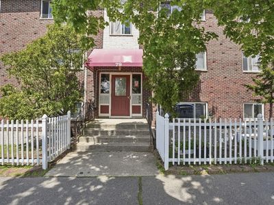 79 Holbrook Rd APT 2