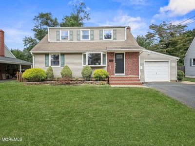 18 Mead Avenue