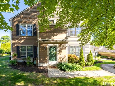 17 Newberry Lane #17