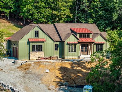807 Wooded Ridge Dr