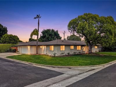 13382 Mount Hood Dr