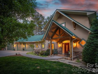 2224 W Paradise Harbor Dr