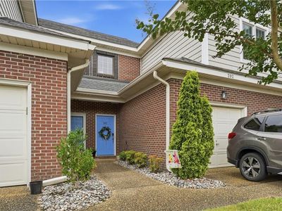 202 Genoa Dr #17