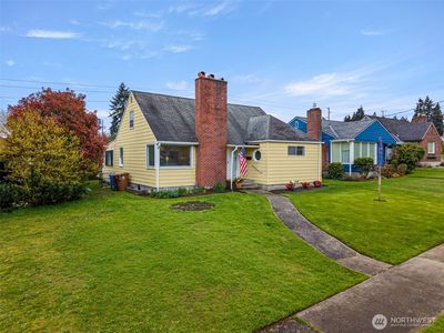 4814 N 25th Street