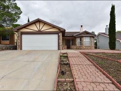 208 Arisano Dr