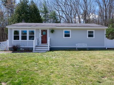 18 Fairview Ave