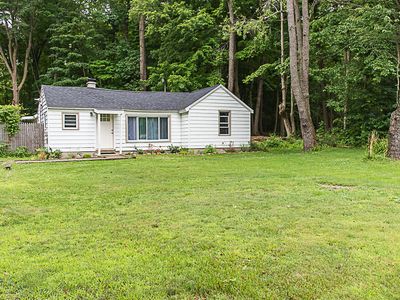 128 Territorial Rd E