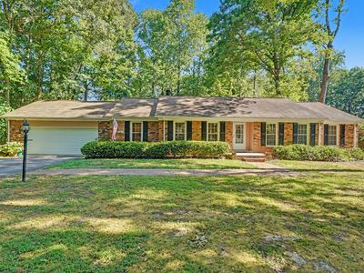 902 Knight Dr