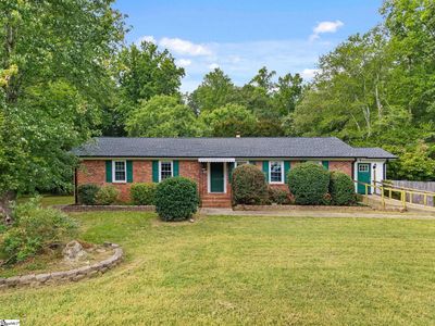 Property at 20 Driftwood Ln, Taylors, SC
