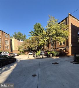 252 Maryland Ave NE #17