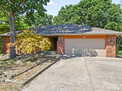 61 Northwoods Drive
