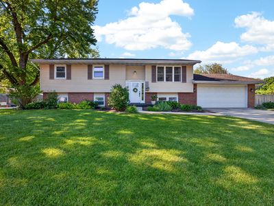 Property at 1701 Judine Ln, Normal, IL