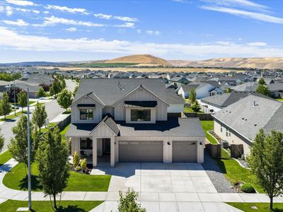 4727 Smitty Dr