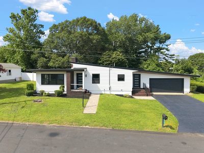 21 Hilltop Rd