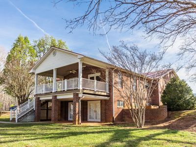 1783 Prince Edward Hwy