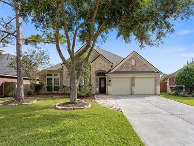 6111 Windsor Chase Ln