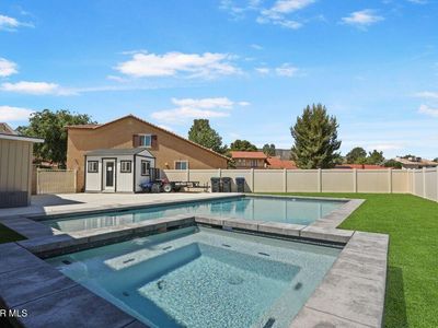7027 Kristina Ct