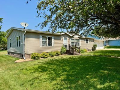 1206 Viking Dr