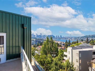 4528 8th Avenue NE UNIT 5C