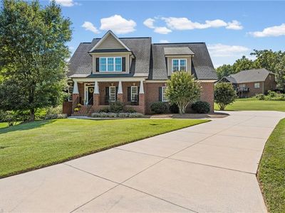 198 Meadows Edge Dr
