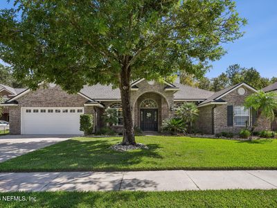 2411 GOLDEN BELL Lane