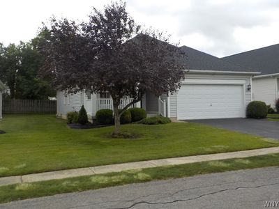 12 Rushford Hollow Dr