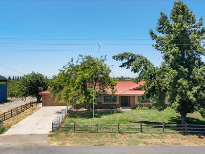 5737 Crow Rd