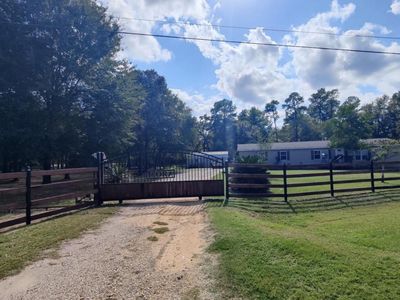 26095 Forestcrest Ct