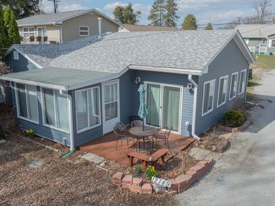 12149 N Upper Lakeshore Dr