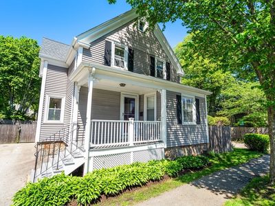 8 Lincoln St