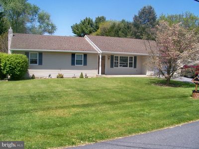 32 Green Acre Rd