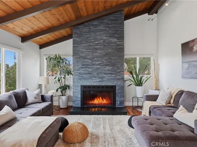2845 Cazadero Dr