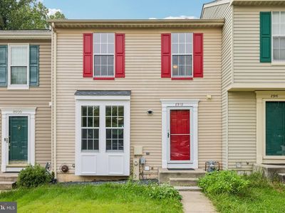 8918 Pembrook Woods