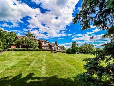 16 Reynwood Drive