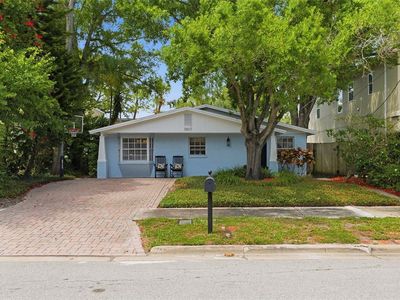3807 W Palmira Ave