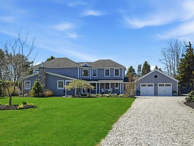25 Lighthouse Rd