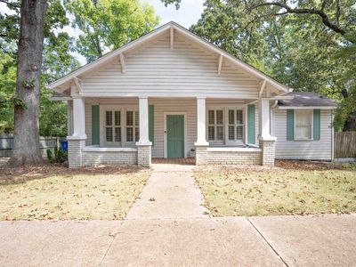601 Howell St