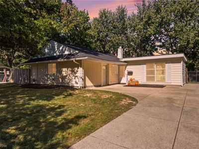 Property at 6410 Newland Rd, Parma Heights, OH