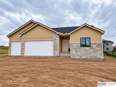 Property at 11275 S 220th St, Gretna, NE